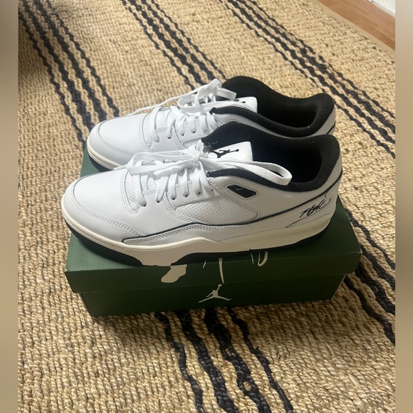 Jordan Flight Court Men’s White/Black Sneakers. Size 12 New in box. - Picture 8 of 8